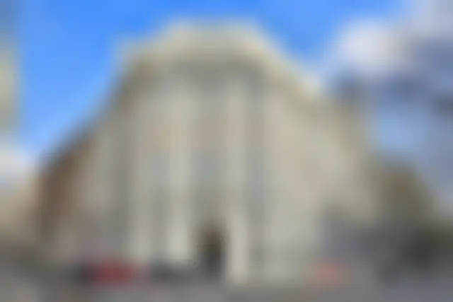 Bureau 2 870 m² – Paris (75116) – offre confidentielle