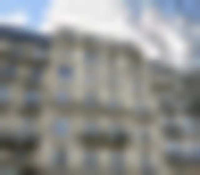 Bureau 60 m² – Paris (75116) – offre confidentielle