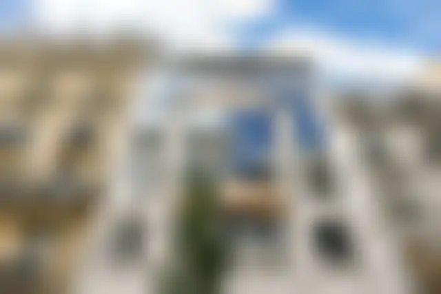 Bureau 110 m² – Paris (75014) – offre confidentielle