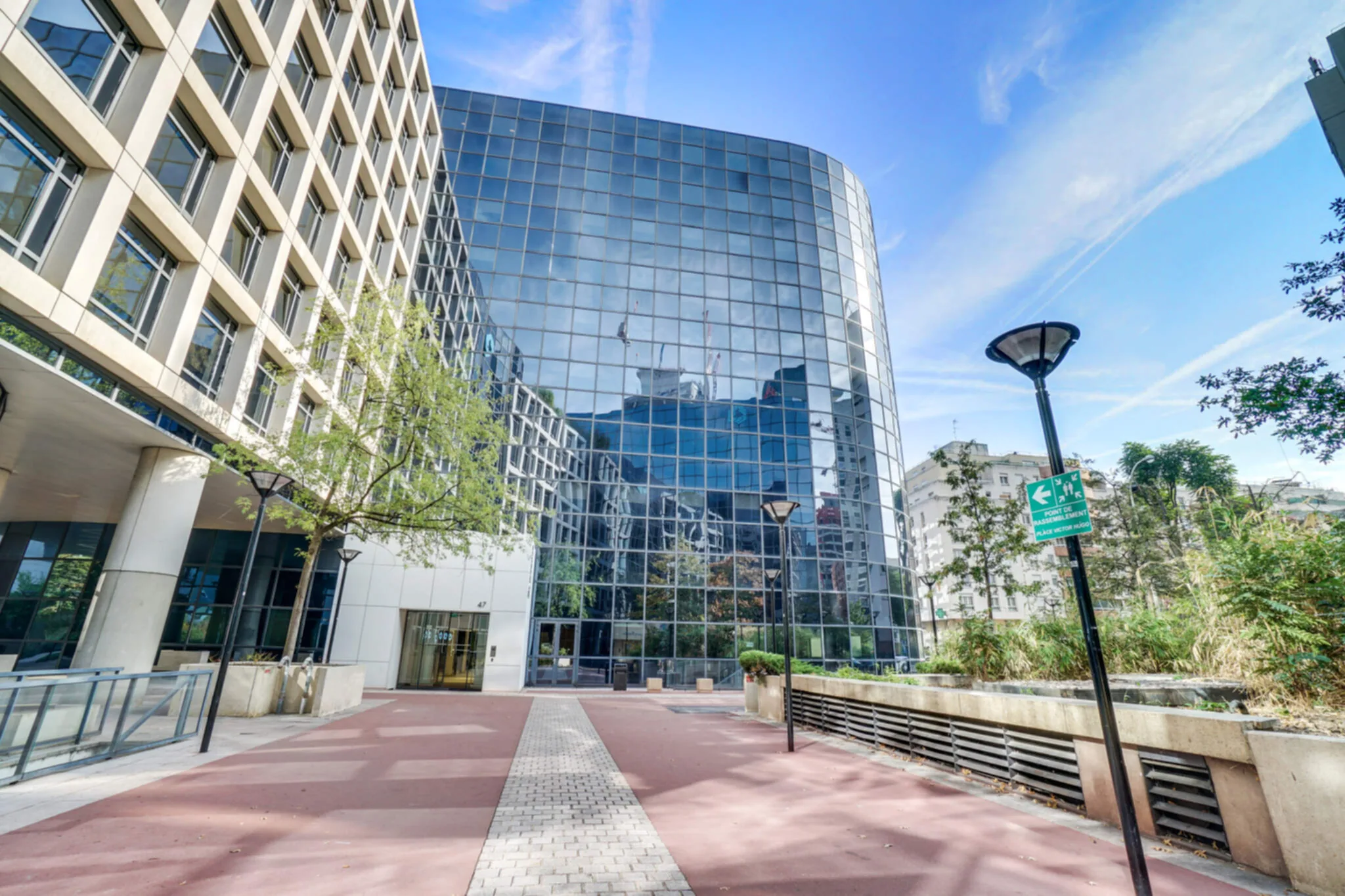 Bureau 5 554 m² – Courbevoie (92400)
