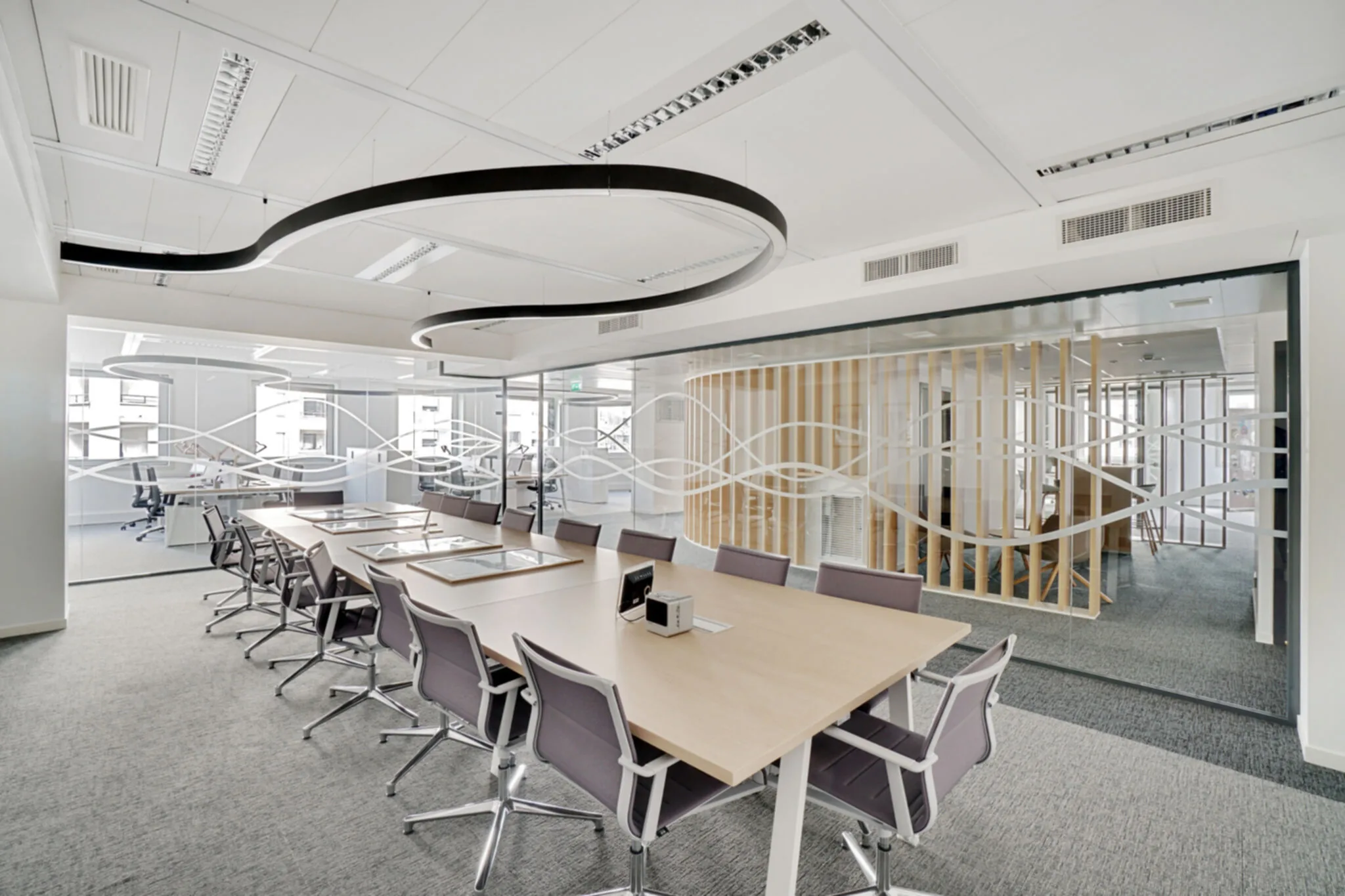 Bureau 5 554 m² – Courbevoie (92400)