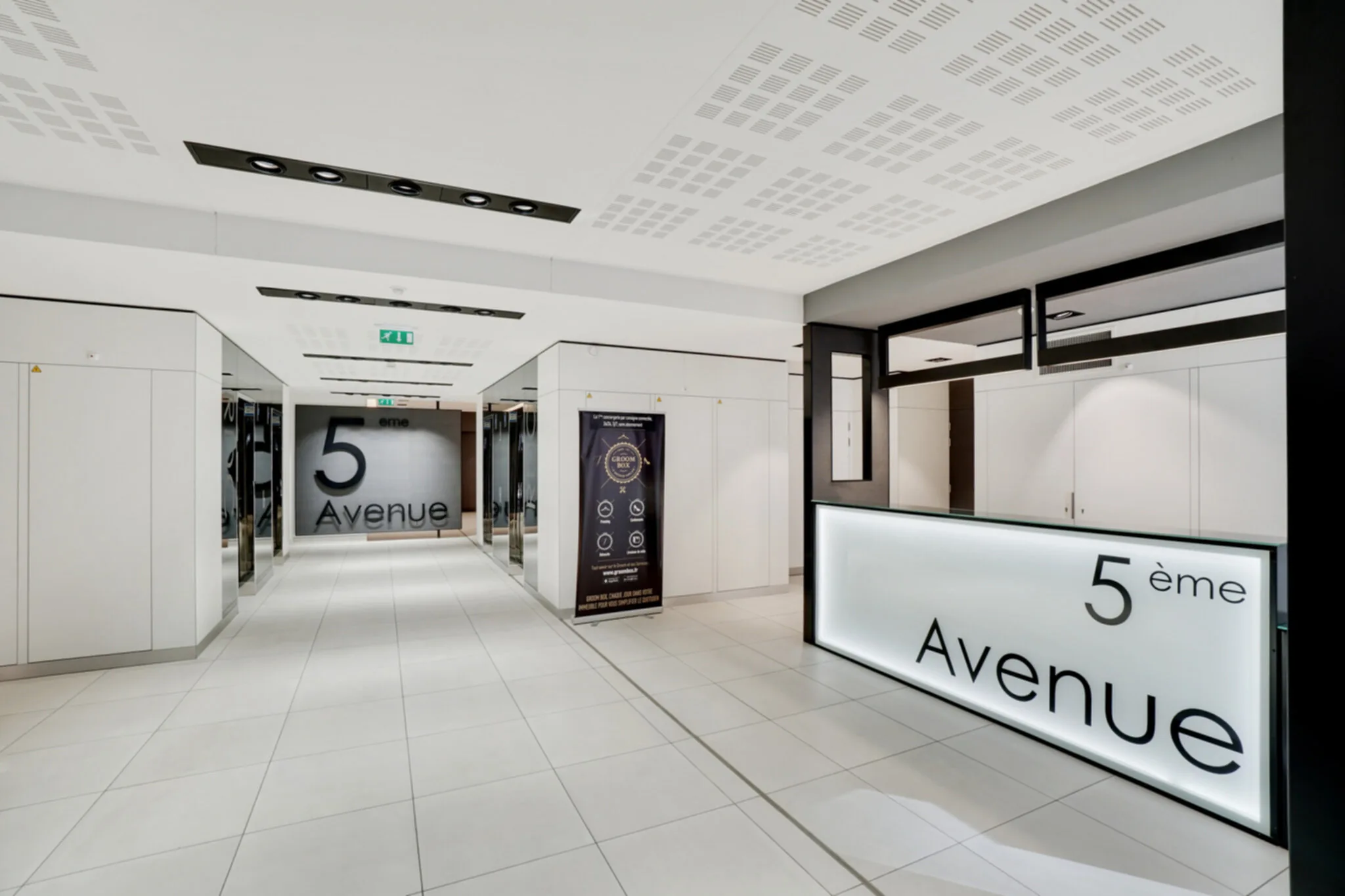 Bureau 5 554 m² – Courbevoie (92400)