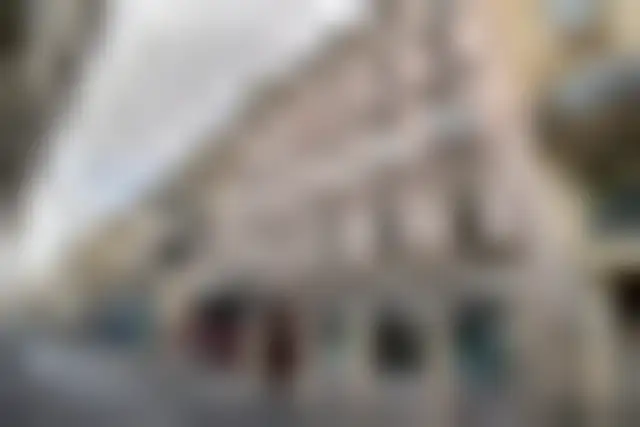 Bureau 570 m² – Paris (75010) – offre confidentielle