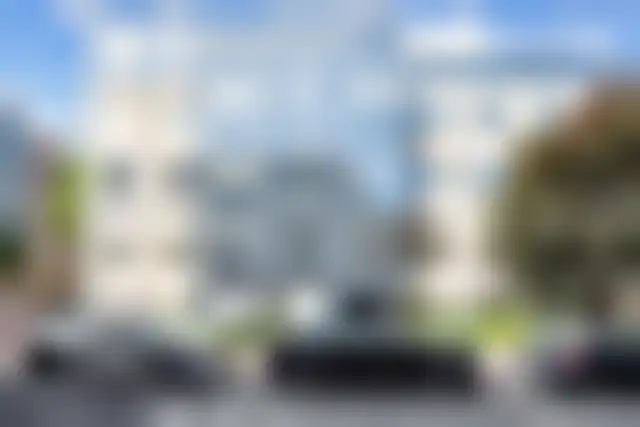 Bureau 1 970 m² – Suresnes (92150) – offre confidentielle