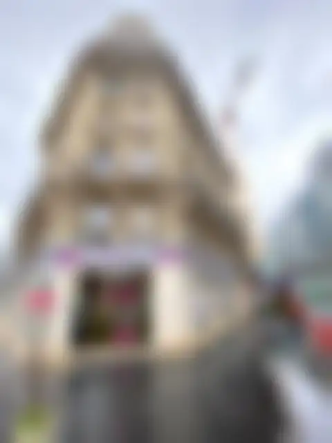 Bureau 140 m² – Paris (75015) – offre confidentielle