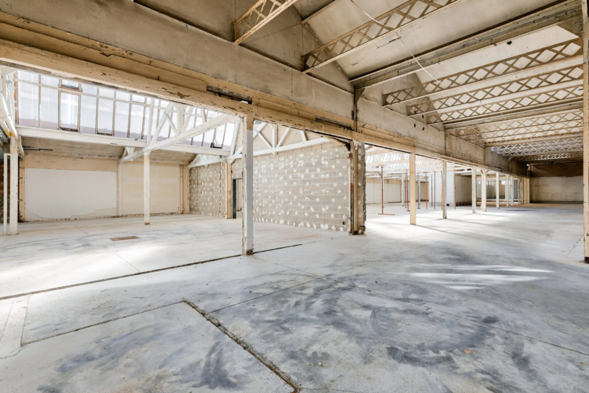 Bureau 3 085 m² – Malakoff (92240)