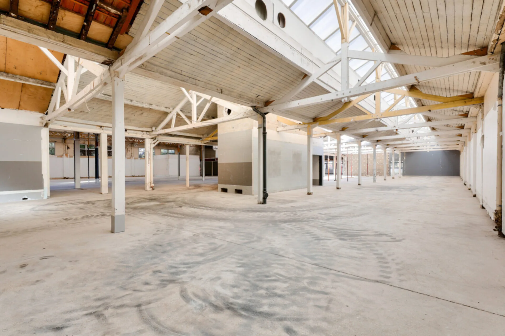 Bureau 3 085 m² – Malakoff (92240)