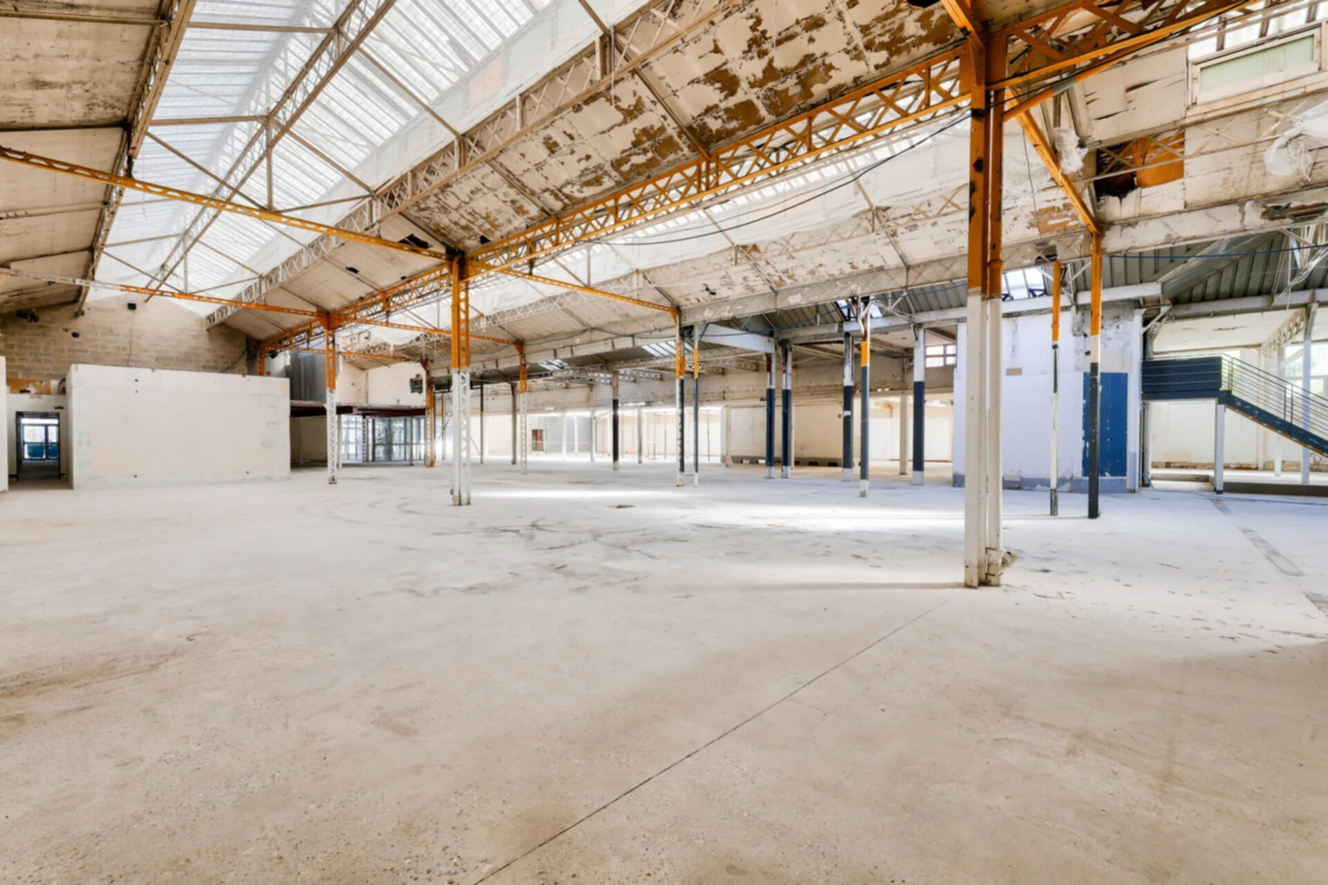 Bureau 3 085 m² – Malakoff (92240)