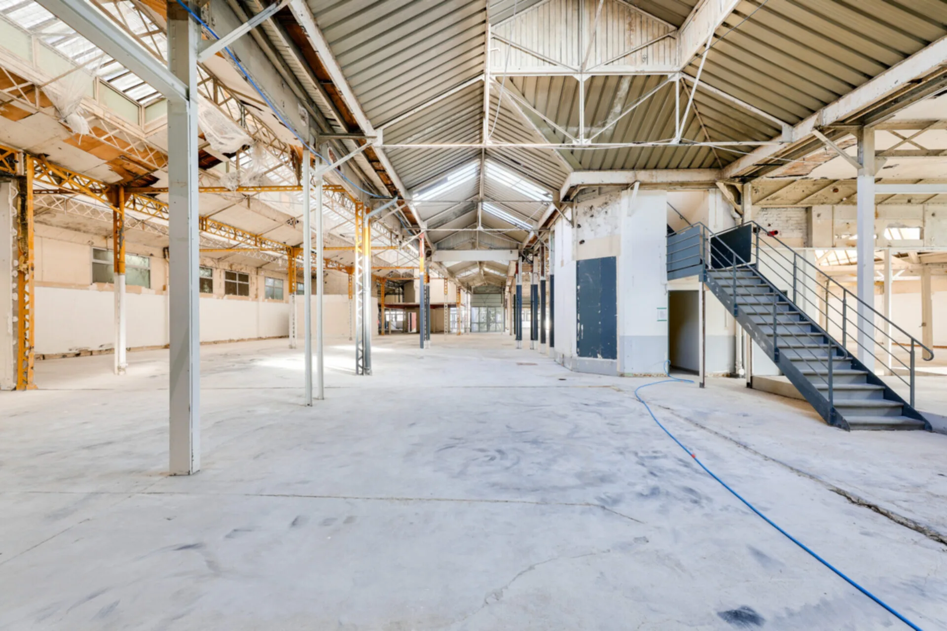 Bureau 3 085 m² – Malakoff (92240)