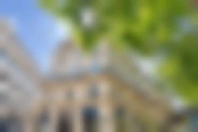 Bureau 830 m² – Paris (75001) – offre confidentielle