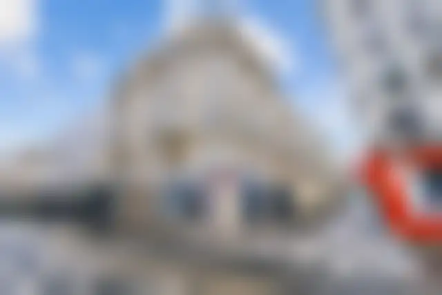Activités 3 190 m² – Paris (75012) – offre confidentielle