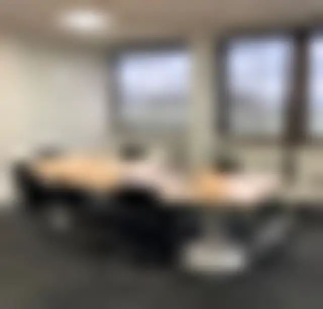 Bureau 360 m² – Saint-Cloud (92210) – offre confidentielle
