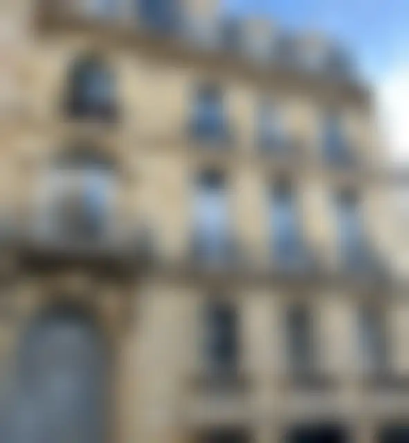 Bureau 1 000 m² – Paris (75016) – offre confidentielle