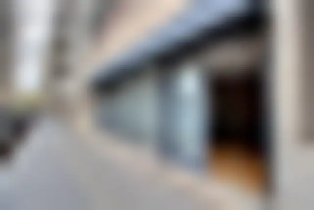 Bureau 180 m² – Paris (75011) – offre confidentielle