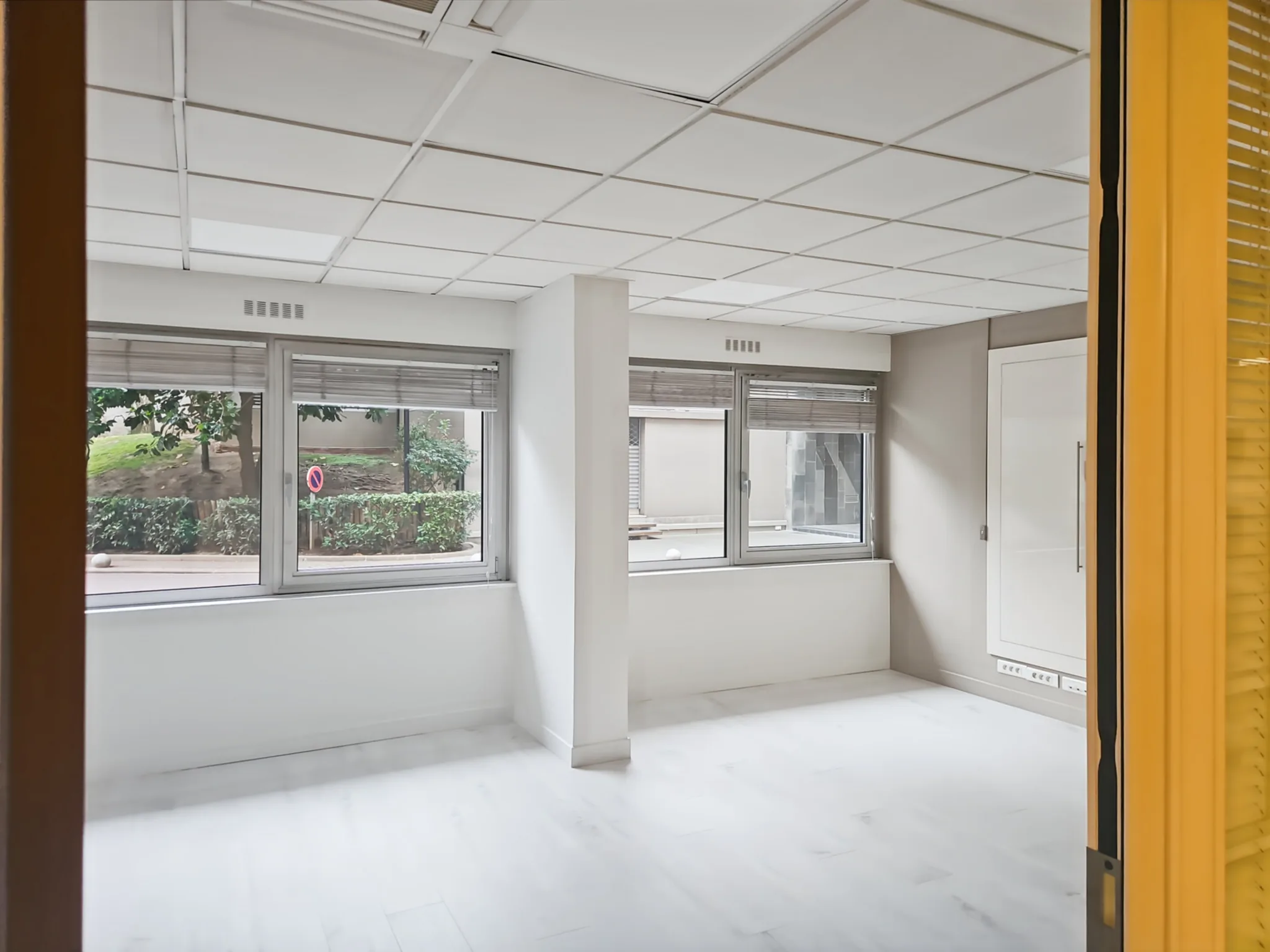 Bureau 421 m² – Paris (75015)