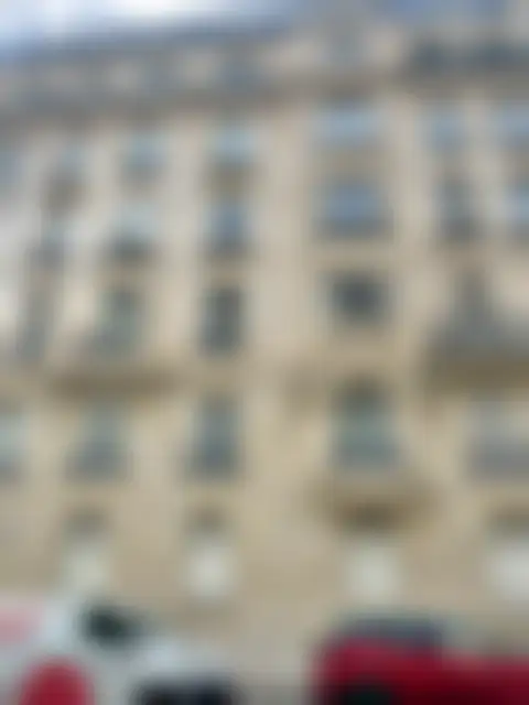 Bureau 110 m² – Paris (75017) – offre confidentielle