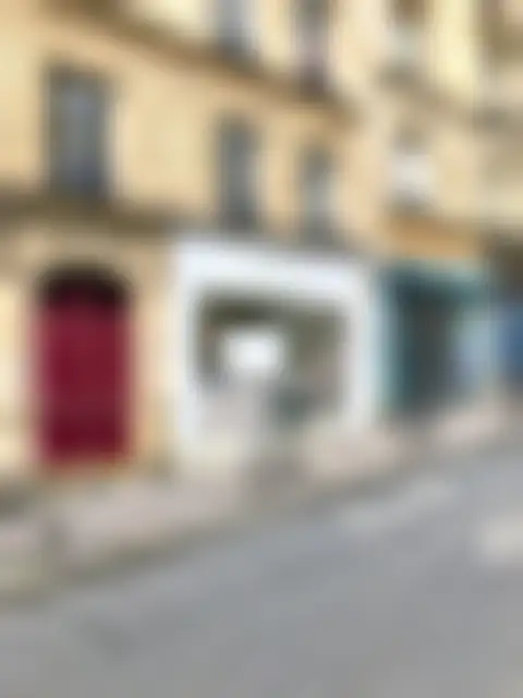 Bureau 60 m² – Paris (75018) – offre confidentielle