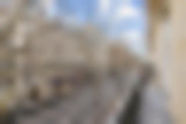 Bureau 1 170 m² – Paris (75008) – offre confidentielle