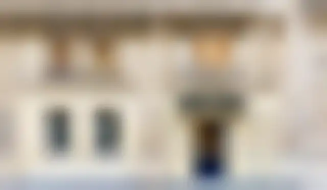 Bureau 410 m² – Paris (75007) – offre confidentielle