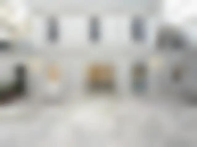 Bureau 100 m² – Paris (75007) – offre confidentielle