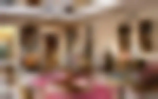 Commerce 1 150 m² – Paris (75008) – offre confidentielle