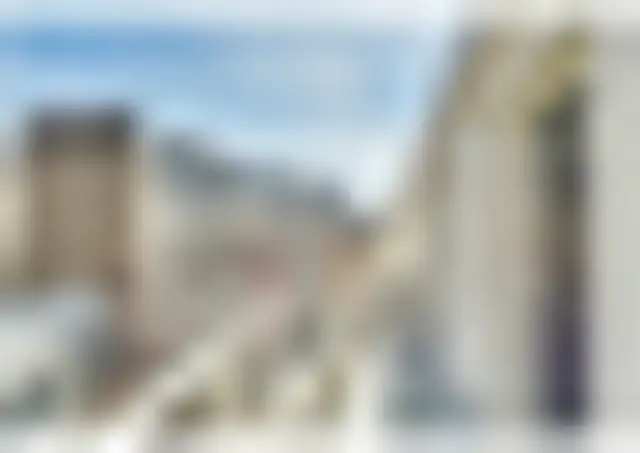 Bureau 590 m² – Paris (75017) – offre confidentielle