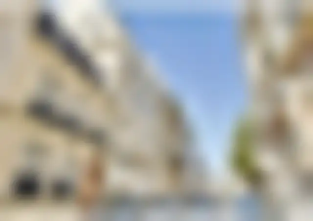 Bureau 590 m² – Paris (75017) – offre confidentielle
