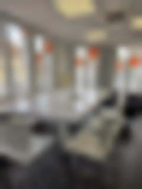 Bureau 100 m² – Nanterre (92000) – offre confidentielle