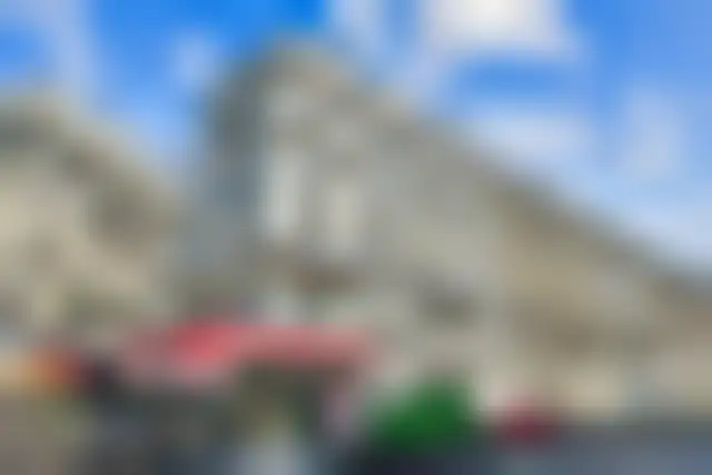 Bureau 760 m² – Paris (75010) – offre confidentielle