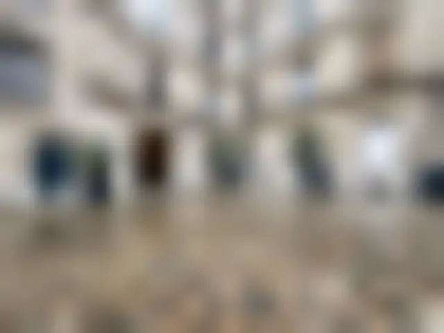 Local Professionnel 150 m² – Paris (75008) – offre confidentielle