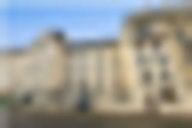 Local Professionnel 60 m² – Paris (75017) – offre confidentielle