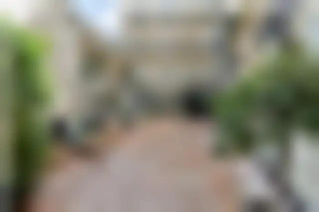 Bureau 1 080 m² – Paris (75008) – offre confidentielle