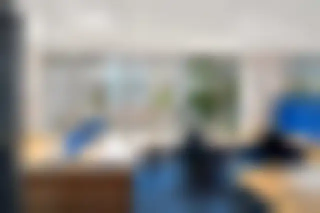 Bureau 250 m² – Colombes (92700) – offre confidentielle