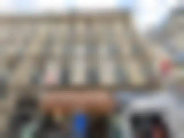 Bureau 190 m² – Paris (75008) – offre confidentielle