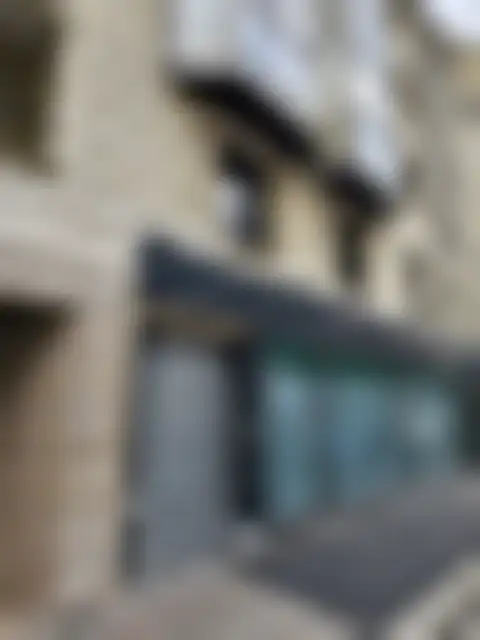 Commerce 370 m² – Paris (75018) – offre confidentielle