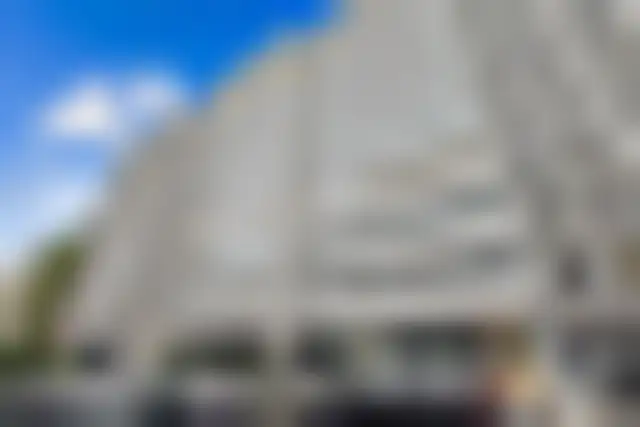 Bureau 7 660 m² – Paris (75015) – offre confidentielle