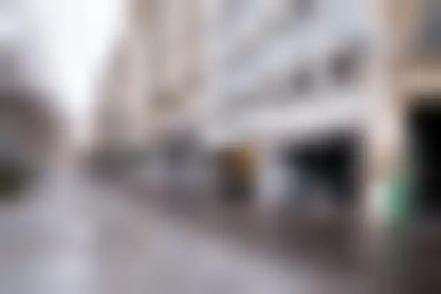 Bureau 110 m² – Paris (75017) – offre confidentielle