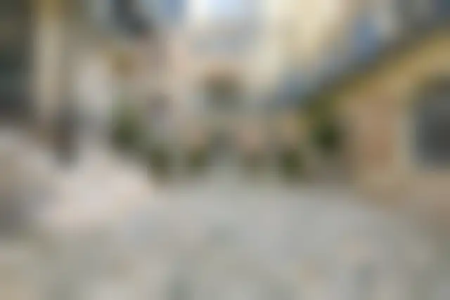 Bureau 1 300 m² – Paris (75008) – offre confidentielle