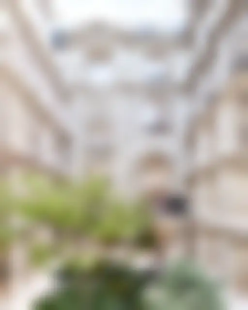 Bureau 2 540 m² – Paris (75009) – offre confidentielle