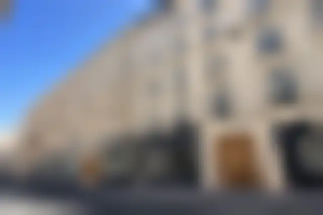 Bureau 230 m² – Paris (75011) – offre confidentielle