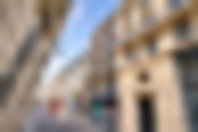 Bureau 380 m² – Paris (75003) – offre confidentielle