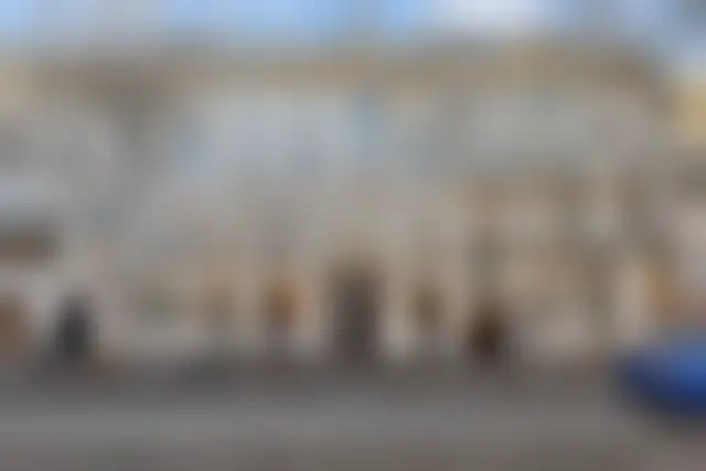 Bureau 2 200 m² – Paris (75008) – offre confidentielle