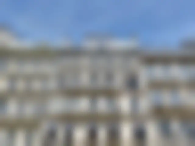 Bureau 170 m² – Paris (75008) – offre confidentielle