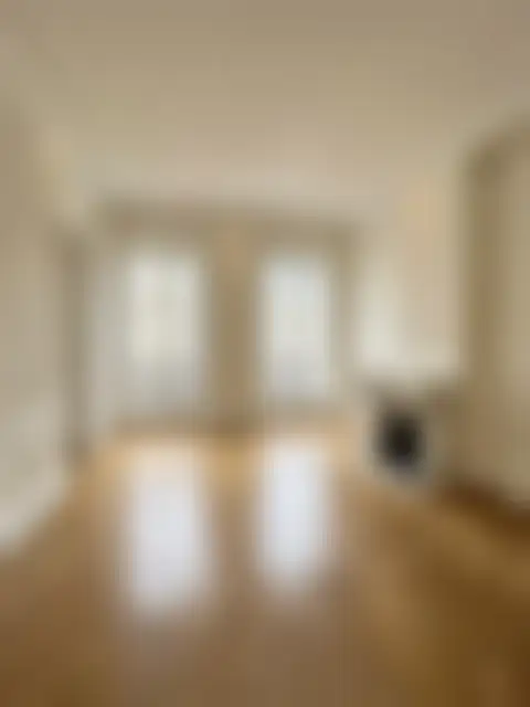 Bureau 170 m² – Paris (75008) – offre confidentielle