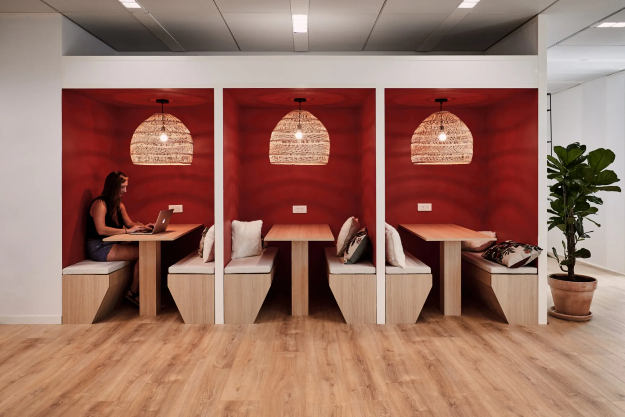 Bureau 91 m² – Paris (75015)