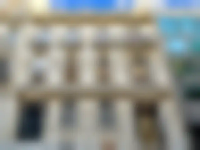 Bureau 2 520 m² – Paris (75116) – offre confidentielle