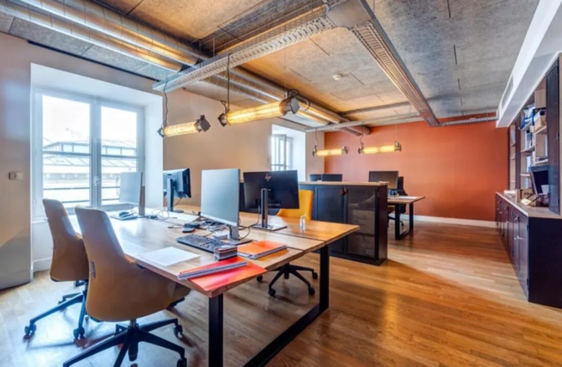 Bureau 650 m² – Paris (75009)