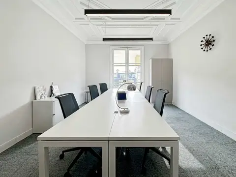 Coworking – Paris (75116)