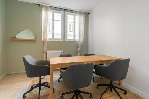 Bureau 130 m² – Paris (75009)