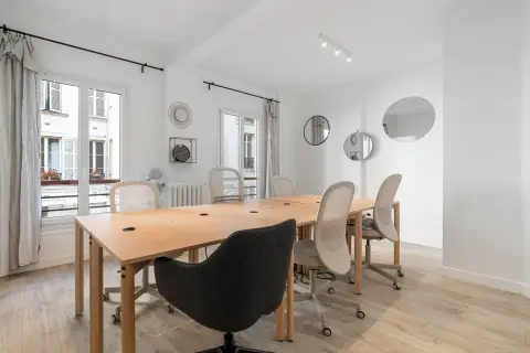 Bureau 130 m² – Paris (75009)